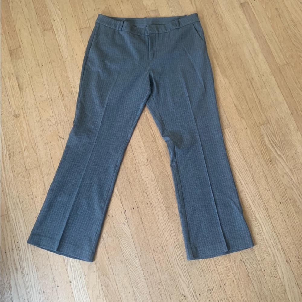 Kut from the Kloth women’s size 14 herringbone flare leg trouser.